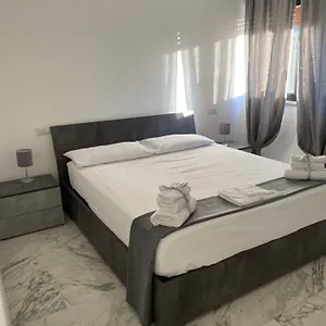 De Rossi185 Bed & Breakfast